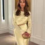 Julie-Anne Ho Instagram - The yellow dress was the winner 🙊🌟🌟🌟🌟 @holtrenfrewogilvy ⭐️🎀 Hair by the one and only @kevinskyle__kk Ps. I wish I could move into the @fsmontreal and never check out !!