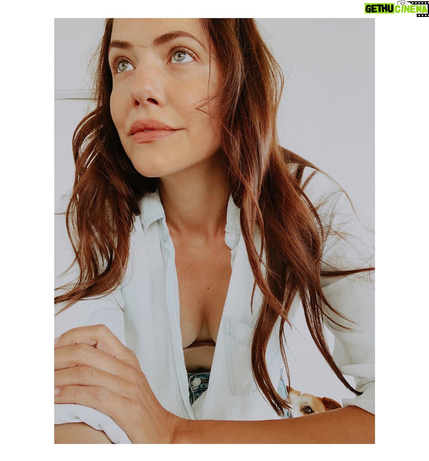 Julie Gonzalo - 13.5K Likes - Today is #nationalvoterregistrationday .. have you checked to see if youāre registered? Go to Vote.org. Every vote counts // Hoy es el diĢa nacional para registrarse a votar. Todos los votos cuentan! #vote #votolatino #getoutandvotešŗšø