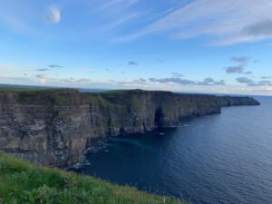 Julie Gonzalo Instagram - Been wanting to come here for a very, very long time.. incredibly grateful for this adventure.. #Ireland (also, thanks iPhone.. sheesh you’re good)