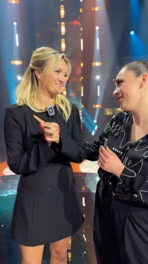 Julie Ringuette Instagram - Félicitations à notre troisième finaliste, @ju_ringuette qui représentera la génération Y lors de la grande finale du 28 mars prochain. 🎉

Un immense merci à @bryanaudet, @naadeiaka et @alex_nevsky_ de nous avoir fait vibrer par leur énergie et leurs numéros hauts en couleurs toute la saison. À très bientôt! 🫶🏼✨