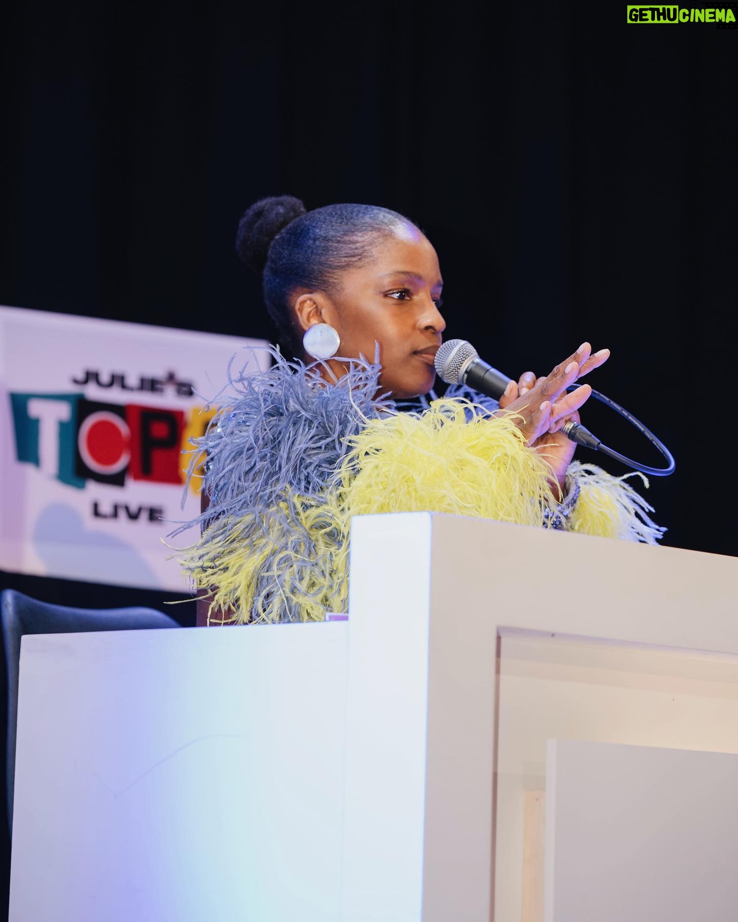 Julie Adenuga Instagram - Look how much fun we all had at the first Julie’s Top 5 LIVE!! The room was full of ENERGY 😜 Big up Zara & Kristy for winning the audience vote to be on the panel - you both killed it! I can’t wait to hear what you guys were saying in your interviews - make sure you’re following @donttrusttheinternet on all platforms… you might see yourself! #JuliesTop5 #RENAISSANCE 📸 > @ayo_sama