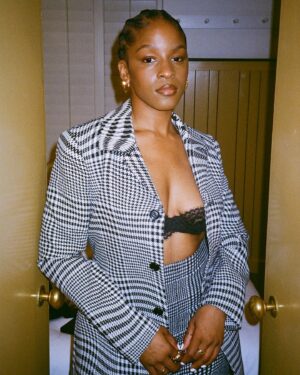 Julie Adenuga Instagram - Burberry Winter 2024
#Burberry