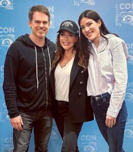 Julie Benz Instagram - We had a little reunion 🩸