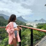 Julie Bertin Instagram - 📍Rocinha, R.J @favelalivestour / @erhysm