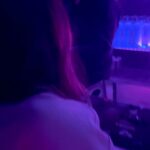 Julie Bertin Instagram - Vous connaissez maintenant la meilleure adresses avec la meilleure vue, pour sejourner à Marseille. Le @alexhotel_marseille -> Je vous laisse avec ce carrousel qualitatif et authentique qui résume parfaitement ces dernières 48 heures.