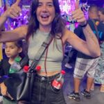 Julie Bertin Instagram – Parce que cette photo résume tellement bien mon séjour avec toi à La Réunion, merci ma @charlotte.valez 🤍. 

-> Pour la séquence émotion et la petite larme il faut swipper 👉🏼

📸 : @tintincav