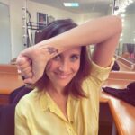 Julie de Bona Instagram - Tatouage offert par mon fils « Maman tu es une superwoman car tu es une régleuse de problèmes » 😍😍😍 On a beau dire, le plus grand rôle de ma vie c’est bien celui là Bonne fête à toutes les supermamans