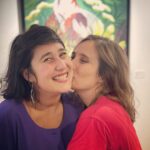 Julie de Bona Instagram - Si fière de ma sister @olivia_de_bona Quelle maturité dans son travail, une si grande précision, maitrise de son art 🖼 encore renouvelé avec toujours autant de poésie et de beauté ! Je suis époustouflée, éblouie, bouleversée Un immense bravo ma Viavia d’amour Allez voir son exposition chez @artistikrezo jusqu’au 2 novembre (14 rue Alexandre Dumas - 75011 Paris )