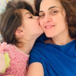 Julieta Díaz Instagram - Hoy cumple 9 años el Amor de mi vida 🌸 El regalo sos vos 🤍