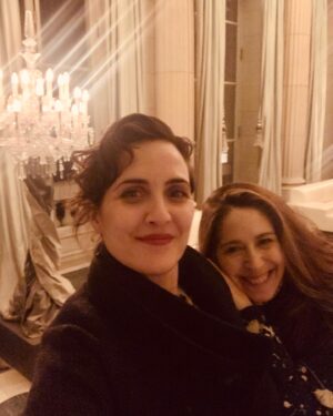 Julieta Díaz Instagram - Con @novoalauraok en @palacioduhau ✨
Siempre me saca fotos hermosas ❤️
Te quiero siempre, amiga admirada.