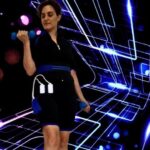 Julieta Díaz Instagram - ⚫🔵⚫🔵⚫🔵⚫🔵⚫🔵⚫🔵 Entreno #FutureBody #cardio con @julietadiaz77 . ⚡FutureBody es un sistema de #entrenamientopersonalizado con electroestimulación inalámbrica. . ⚡La duración de cada sesión oscila entre 20 y 30 minutos y los programas que se utilizan son seleccionados por un entrenador especializado, tanto en #electroestimulacion como en #musculacion , según los objetivos del usuario. . ⚡Las sesiones son individuales y pueden repetirse de 2 a 3 veces por semana, con un intervalo de descanso de 48h. . ⚡Se puede entrenar tanto en espacios interiores como exteriores, ya que los estímulos se envían a través de un dispositivo #inalambrico que se activa por #bluethooth . . Con @julietadiaz77 elegimos un programa de #cardio para estimular la circulación, al mismo tiempo que trabajamos la resistencia para mejorar su condición física. . . . #FutureBody #cardio training with @julietadiaz77 . ⚡FutureBody is a personalized #training system with wireless electrostimulation. . ⚡The duration of each session ranges between 20 and 30 minutes and the programs used are selected by a specialized trainer, both in #electrostimulation and #muscle training, according to the user's objectives. . ⚡The sessions are individual and can be repeated 2 to 3 times a week, with a rest interval of 48 hours. . ⚡You can train both indoors and outdoors, since the stimuli are sent through a #wireless device that is activated by #bluethooth. . With @julietadiaz77 we choose a #cardio program to stimulate circulation, at the same time we work on resistance to improve her physical condition. . . . futurebodyok@gmail.com . . . #emstrainingbuenosaires #emstrainingargentina #emstraining #electrodos #electrodstraining #entrenamientoconelectrodos