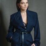 Juliette Binoche Instagram – TOWN AND COUNTRY thank you for inviting me in your February issue 🤍 
This is perfect for The New look where I play Coco Chanel, she was raised in the Countryside and ended up in the city if Paris as the Queen of fashion ! 

Today February 14th the series is showing #thenewlook on #appletvplus the 3 first episodes ! And it is the release of THE TASTE OF THINGS in the US 👨‍🍳🍳🥘👩🏽‍🍳 #thetasteofthings 

Editor in Chief: @stellenevolandes
Writer: @marisameltzer
Photographer: @sebkimstudio
Stylist: @jonathan_huguet
Hair: @ericka_verrett
Makeup: @odilesubra
Manicure: @beautyundone
Production: @viewfindersnyla
Visuals Director: @delroyslim
Deputy Features Director: @adamrathe
Executive Director, Entertainment: @randipeck