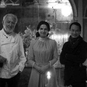 Juliette Binoche Instagram - THE TASTE OF THINGS (La Passion de Dodin Bouffant) is coming on the 14th of February ♥️in the US, UK... Here are some pictures I want to share while working with Tran Anh Hung on set.
You can see a picture with Pierre Gagnaire our Chef & Hung and the last picture with Michel Nave and Galaeta et Bonnie, Pierre’s right hand who taught us fine cuisine ! 🧑‍🍳