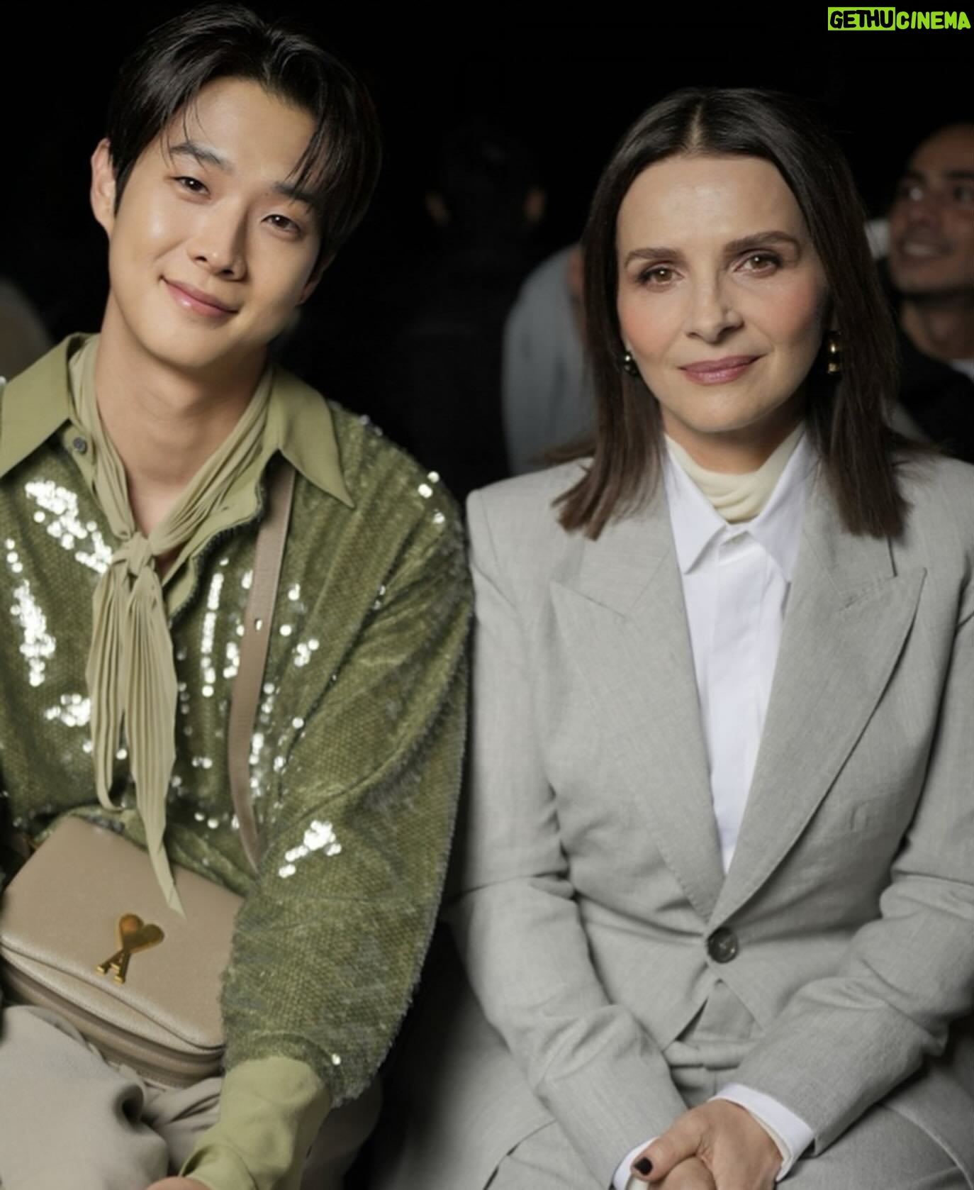 Juliette Binoche - 21.1K Likes - šš©¶AMI fashion showšš©¶
@alexandremattiussi9 @amiparis #AmiParis #amifw24
Sharing the energy of the show with our hero Fran š@officialfrandrescher ā¤ļøāš„(thank you for all the fights you did with your team for our actorsārights)
and the talented Choi Woo Shik @dntlrdl š