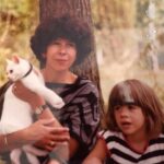 Juliette Tresanini Instagram – La première fois que j’ai été maman, j’ai réalisé à quel point la mienne devait m’aimer ! Bonne fête à toutes les mamans ❤️