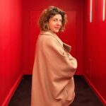 Juliette Tresanini Instagram - FEVRIER, TU M’AS ECLATÉ ! 1) la vie de Ma mère de @ju Carpentier , un bijou d’humanité co-écrit avec le Bon @xbengarnierx ! Incroyable @agnesjaoui et @williamlebghil 2) Sortie en bonnet des sisters de l’excellent “c’est pas facile d’être heureux quand on va mal “ de @rudymil . Avec 5 acteurs de grandes qualités 3) Projo équipe du magnifique film d’Eric Benard (Louise Violet ) avec @alexandralamyofficiel et @gregorygadebois_off ! Magique 4) trinquer au talent de la drôlissime @thaisvauquieres 5) sortie de Daaaaali du surprenant @mroizo , un voyage surréaliste ! Fantasmagoriiiiiique 😉 6) Mines réjouies dans Paris après avoir parcouru 4211 km tout en restant assises 7) anniversaire sacré de la sister @marjorielenoan ! Love infini 8) un soir de Gala chez @sambobino 🙏 9) surprise amicale entre 2 trains @marie_catrix , toujours là où on ne l’attend pas 10) Rideau sur Fevrier , même si tu es plus court , tu m’as épaté … En mars …. Trouve le dicton qui rime …. Bon courage 😉😘