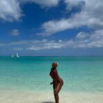 Jully Black Instagram - … till we meet again Turks and Caicos 🩵 #BeachesTurksAndCaicos #TurksAndCaicos #JullyBlack #BestLife @beachesturksandcaicos @beachesresorts