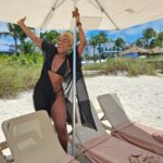 Jully Black Instagram - Out of office is ON 🌴 Busy dancing my worries away on the beach in Turks & Caicos with the best crew around! #BeachesTurksAndCaicos #BeachesResorts #BeachDanceParty #NotGoingToWorkToday #BikiniLife