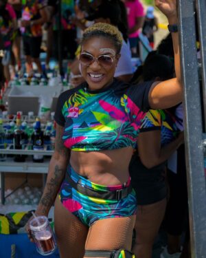 Jully Black Instagram - Another unforgettable carnival in Jamaica! Second year in a row, and the vibes just keep getting better. The dancing, the laughing… loved every minute of it! 🇯🇲

📸 @tusonphotography 

#JamaicaCarnival #GoodTimes #Gratitude #JullyBlack #JamaicaCarnival #VisitJamaica 

@visitjamaica @carnivalinjamaica