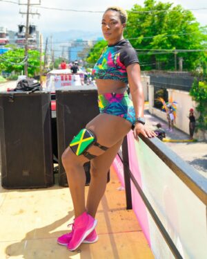 Jully Black Instagram - Another unforgettable carnival in Jamaica! Second year in a row, and the vibes just keep getting better. The dancing, the laughing… loved every minute of it! 🇯🇲

📸 @tusonphotography 

#JamaicaCarnival #GoodTimes #Gratitude #JullyBlack #JamaicaCarnival #VisitJamaica 

@visitjamaica @carnivalinjamaica
