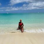 Jully Black Instagram - … till we meet again Turks and Caicos 🩵 #BeachesTurksAndCaicos #TurksAndCaicos #JullyBlack #BestLife @beachesturksandcaicos @beachesresorts