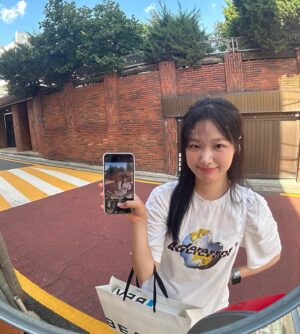 Jung Bo-min Instagram - 🌎🌱🍃🌳🐈‍⬛=😆
