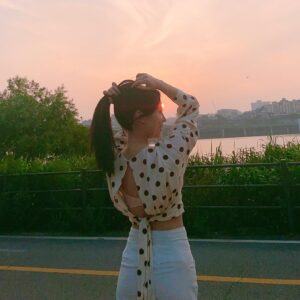Jung Woo-yeon Instagram - #hanriver #🩵 #7월