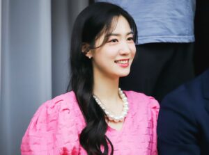 Jung Woo-yeon Instagram - 구월숙 잘가라💕 ENA<오!영심이>