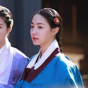 Jung Woo-yeon Instagram - #TV조선 < #대군 >🌸