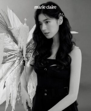 Jung Eun-chae Instagram - Marie Claire , March 2023 ⠀⠀⠀
 
🖤🤍🖤🤍🖤🤍🖤🤍🖤⠀⠀⠀⠀⠀⠀⠀⠀⠀⠀⠀⠀⠀⠀⠀⠀ 
@gowontae @wonderbird80 @shonhyejin @ansunghee7777 @bxoxozi
