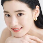 Jung Eun-chae Instagram - @ellekorea @cledepeaubeaute