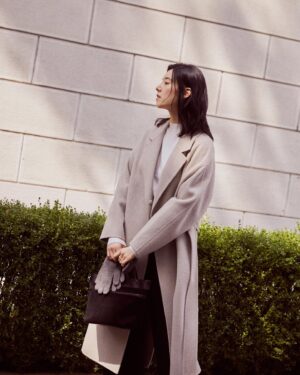 Jung Eun-chae Instagram - from today, fall 🍂🍁☕️