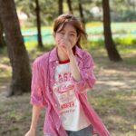 Jung In-sun Instagram - 다 커가지구 출장도 같이다니네🧸