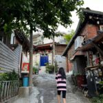 Jung Si-a Instagram - 책과 고양이가 가득한 하로와 하동이의 보물같은 집 #책보냥 🏡