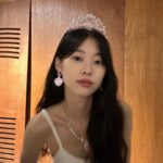 Jung Yi-seo Instagram - 08.13 belated birthday 🎂🤍