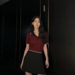 Jung Yi-seo Instagram - 🖤