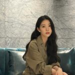 Jung Yi-seo Instagram - 🤎🍂