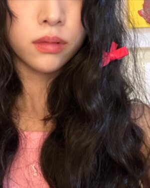 Jung Yi-seo Instagram - 🎀🩷