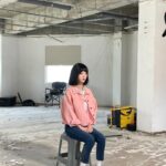 Jung Yi-seo Instagram - 안녕 나 여옥이. 살인자ㅇ난감 지금 바로 넷플릭스에서 🪓🩸