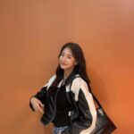 Jung Yoo-jin Instagram - 좋은 주말 보내세요🧡