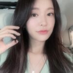 Jung Yoo-jin Instagram - 행복한 주말 보내세요💚 #haveagoodweekend 🤍