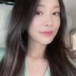 Jung Yoo-jin Instagram - 행복한 주말 보내세요💚 #haveagoodweekend 🤍