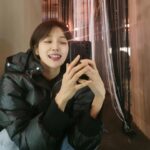 Jung Yoo-min Instagram - 𝕊𝕄𝕀𝕃𝔼~