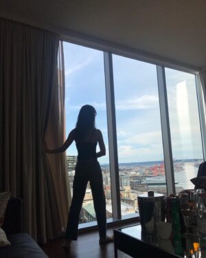 Jung Yu-mi Instagram - 