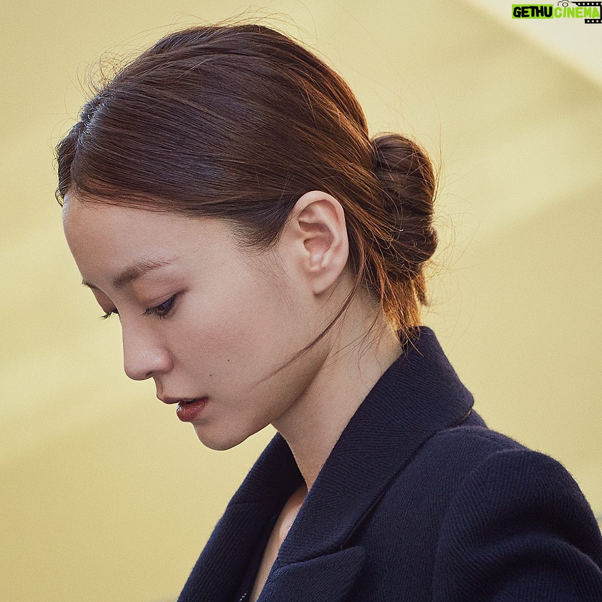 Jung Yu-mi - 27.2K Likes -