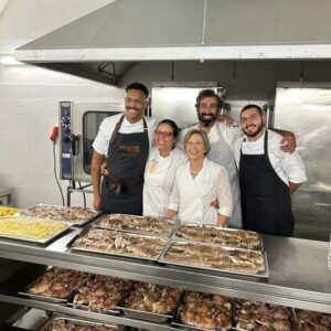 Justa Nobre Instagram - Foi um sábado inesquecível na Gala Solidária de Natal da @fundacaodogil. É sempre um privilégio unir a minha paixão pela culinária com causas tão nobres. ❤️
⠀⠀⠀⠀⠀⠀⠀⠀⠀⠀
Apoie esta causa, juntos podemos fazer a diferença na vida de tantas crianças!
⠀⠀⠀⠀⠀⠀⠀⠀⠀⠀
#chefJustaNobre #JustaNobre #chef #cheflife #foodlovers #foodie #foodadventures #conceptfood #lisbon #lisbonchef #dicadajusta