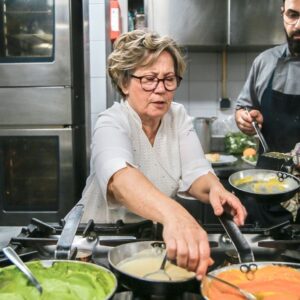 Justa Nobre Instagram - Deste lado, já estamos com as mãos na massa!
Uma boa semana a todos! 🥰
.
.
#chefJustaNobre #JustaNobre #chef #cheflife #foodlovers #foodie #foodadventures #conceptfood #lisbon #lisbonchef #dicadajusta