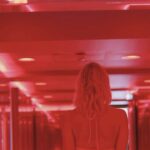 Justina Bustos Instagram - En Cannes con @campariarg Beber con moderación. Prohibida su venta a menores de 18 años. #WeAreCinema #Cannes2024 #EnjoyResponsibly #camparicinema