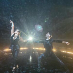 Justina Machado Instagram - When I started this dance journey I had no idea where it would take me . I just wanted to dance and now I’m here in the finale with @sashafarber1 ❤️❤️ Finale here we come !!!!! Happy Friday mi Gente 🎉🎉
