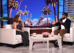 Justina Machado Instagram - I had so much fun on @theellenshow with @sir_twitch_alot Tune in today!!! Happy Friday mi Gente 💃🏽🕺 

makeup and hair: @paulanthonylove / styling: @highheelprncess /
Photo Credit: Michael Rozman /Warner Bros
